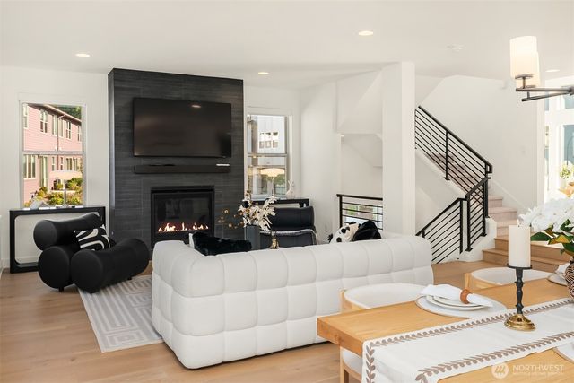 13368 SE 68th Place, Newcastle, WA 98059