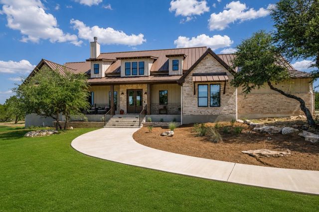 1516 E Flying Owl DR, Johnson City, TX 78636