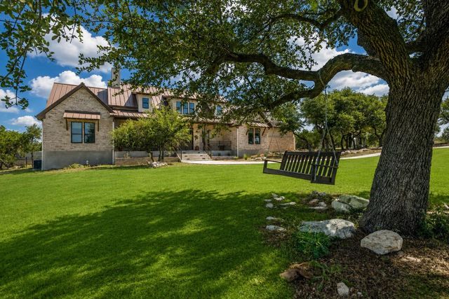 1516 E Flying Owl DR, Johnson City, TX 78636