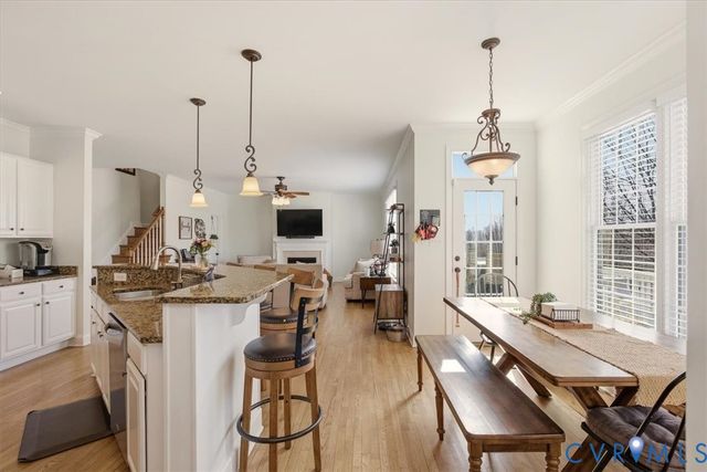 736 Colony Forest Dr, Midlothian, VA 23114