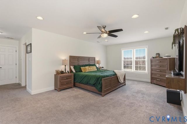 736 Colony Forest Dr, Midlothian, VA 23114