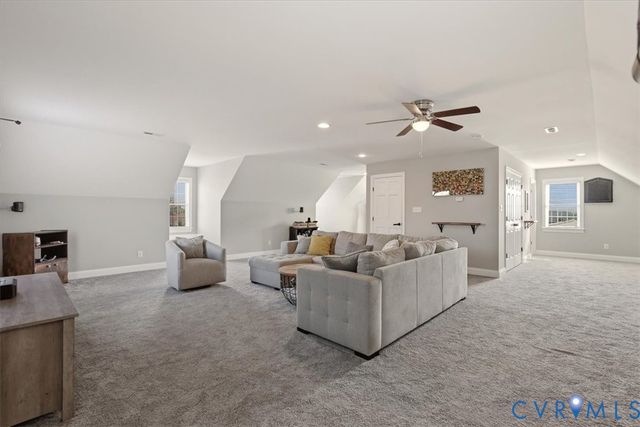 736 Colony Forest Dr, Midlothian, VA 23114