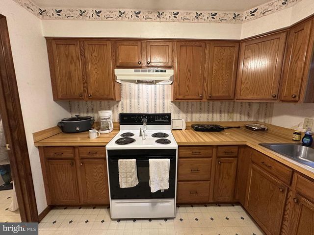 10 HOMESTEAD DR, Gettysburg, PA 17325