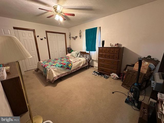 10 HOMESTEAD DR, Gettysburg, PA 17325