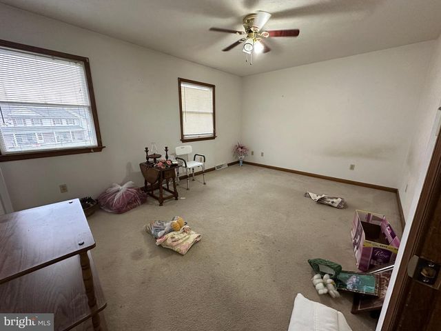 10 HOMESTEAD DR, Gettysburg, PA 17325