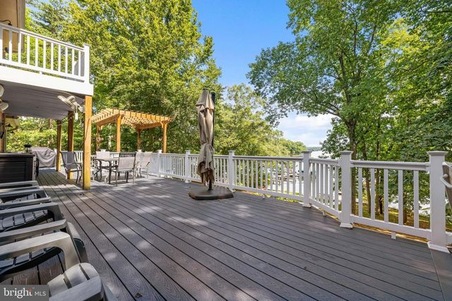 464 DOUGLAS RD, Mineral, VA 23117