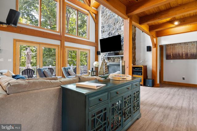 464 DOUGLAS RD, Mineral, VA 23117