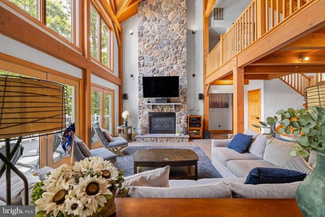 464 DOUGLAS RD, Mineral, VA 23117