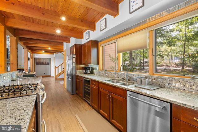 464 DOUGLAS RD, Mineral, VA 23117