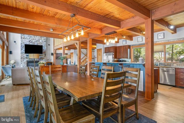 464 DOUGLAS RD, Mineral, VA 23117