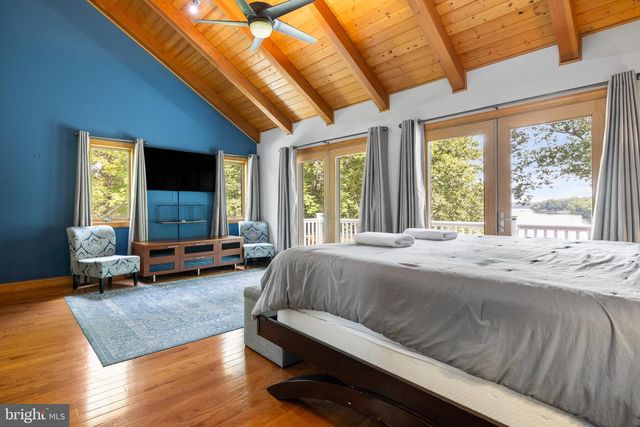 464 DOUGLAS RD, Mineral, VA 23117