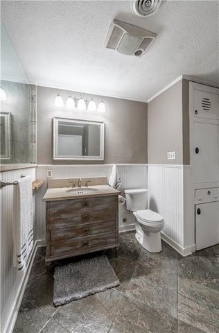 2307 HORSESHOE Drive, Alexandria, LA 71301