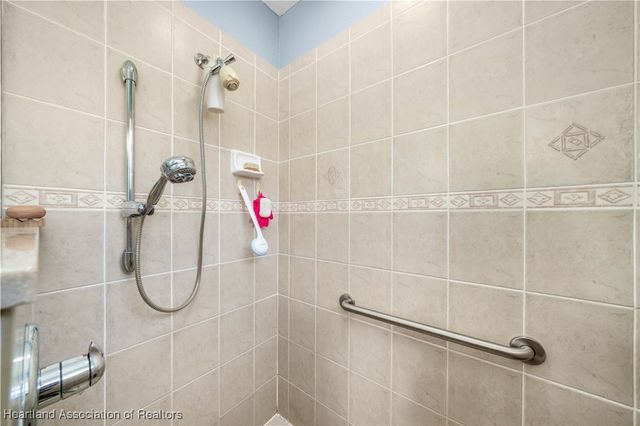 3006 Oakhill Drive, Avon Park, FL 33825