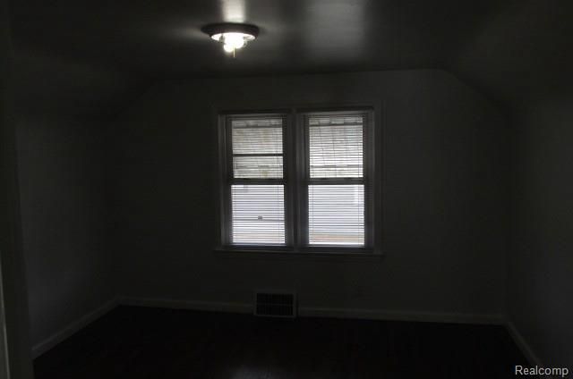 613 Riverbank Street, Lincoln Park, MI 48146