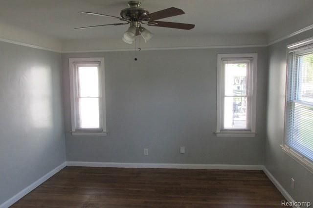 613 Riverbank Street, Lincoln Park, MI 48146