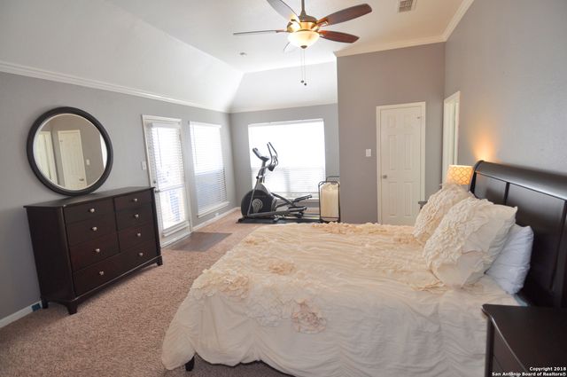 12427 Hart Cliff, San Antonio, TX 78249