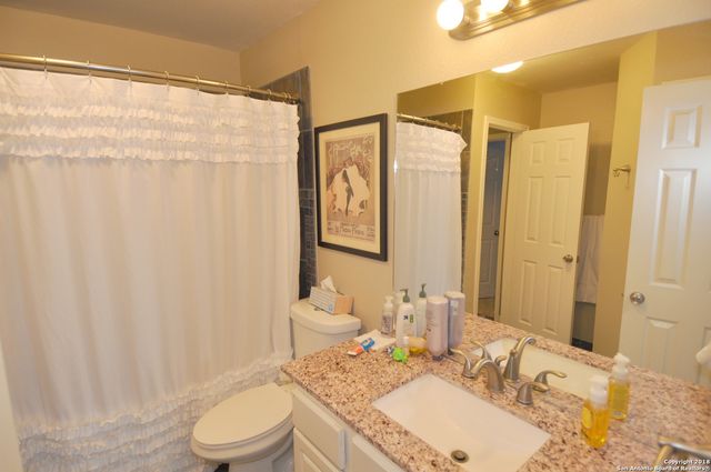 12427 Hart Cliff, San Antonio, TX 78249
