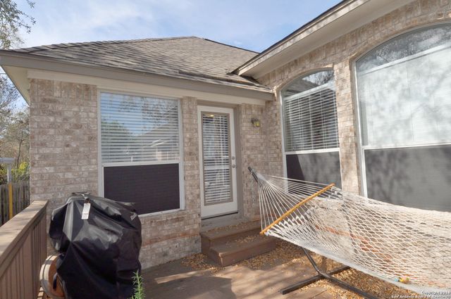 12427 Hart Cliff, San Antonio, TX 78249