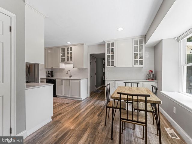 6 MARGAUX, West Deptford, NJ 08096