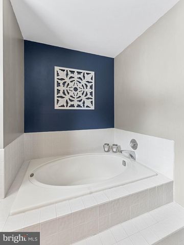 6 MARGAUX, West Deptford, NJ 08096