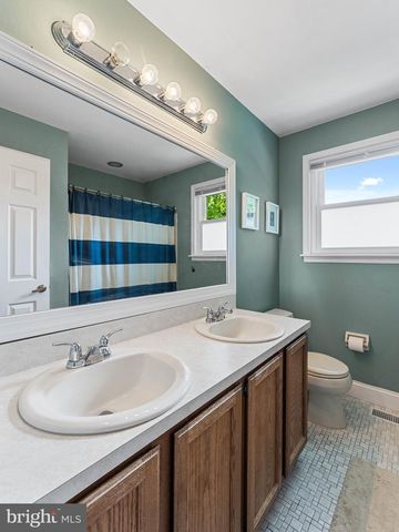 6 MARGAUX, West Deptford, NJ 08096