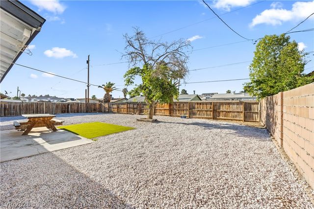 4939 East Colorado Avenue, Las Vegas, NV 89104