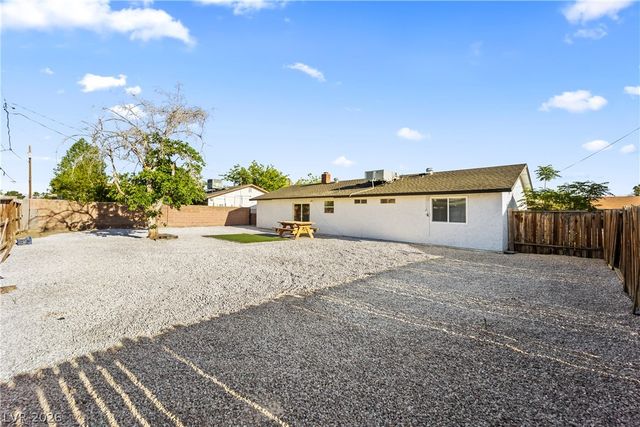 4939 East Colorado Avenue, Las Vegas, NV 89104
