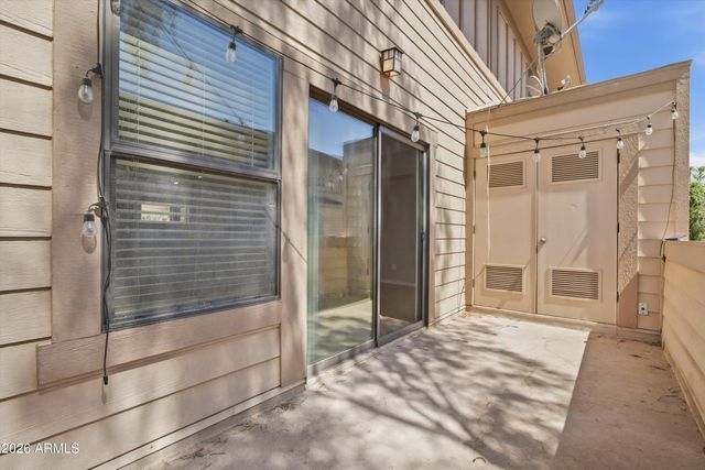 724 S BECK Avenue, Tempe, AZ 85281