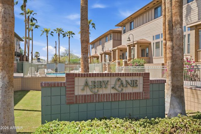 724 S BECK Avenue, Tempe, AZ 85281