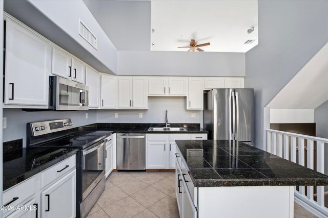 724 S BECK Avenue, Tempe, AZ 85281