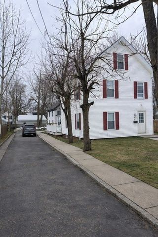 60 Silver Lake St, Athol, MA 01331