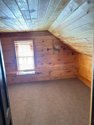 60 Silver Lake St, Athol, MA 01331