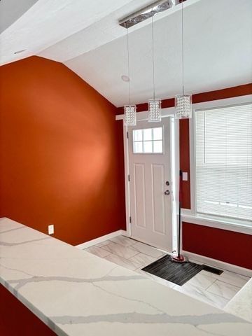 60 Silver Lake St, Athol, MA 01331