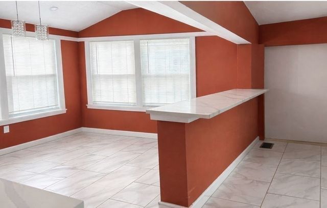 60 Silver Lake St, Athol, MA 01331