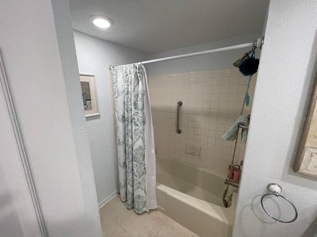 13612 S VILLAGE DRIVE 108, Tampa, FL 33618