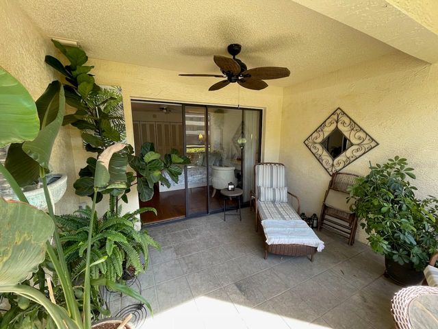 13612 S VILLAGE DRIVE 108, Tampa, FL 33618