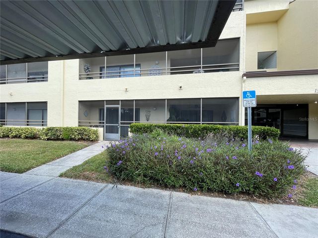 13612 S VILLAGE DRIVE 108, Tampa, FL 33618