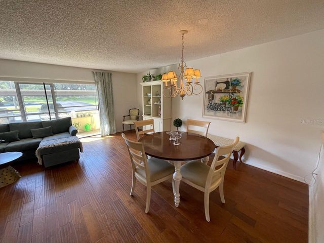 13612 S VILLAGE DRIVE 108, Tampa, FL 33618