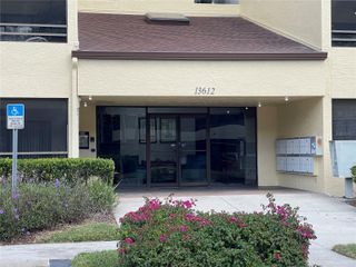 13612 S VILLAGE DRIVE 108, Tampa, FL 33618