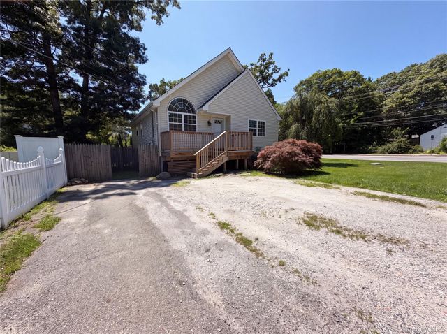 166 Moriches Avenue, Mastic, NY 11950