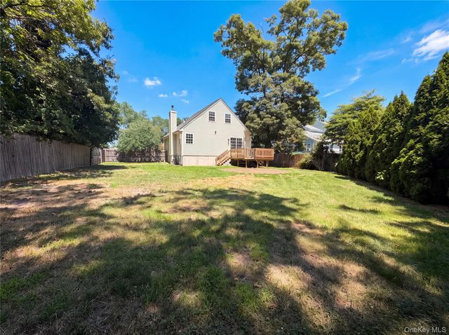 166 Moriches Avenue, Mastic, NY 11950