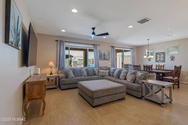 7738 W Laurel Lane, Marana, AZ 85658