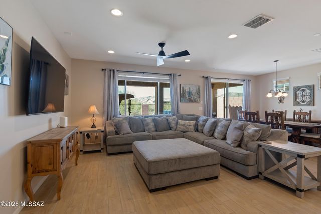 7738 W Laurel Lane, Marana, AZ 85658