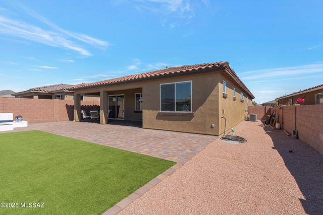 7738 W Laurel Lane, Marana, AZ 85658