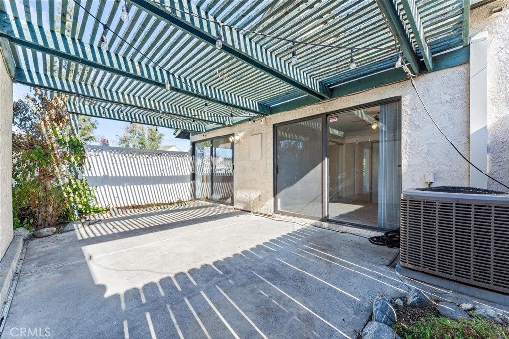 Image 14 of property listing at 692 Archwood Avenue, Brea, CA 92821