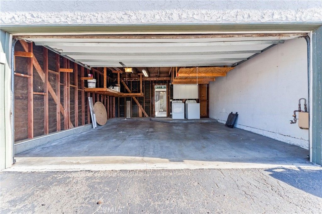 Image 15 of property listing at 692 Archwood Avenue, Brea, CA 92821