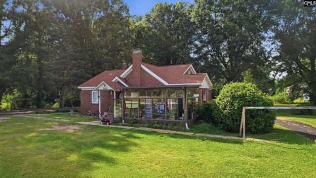 421 S Wheeler Avenue, Prosperity, SC 29127
