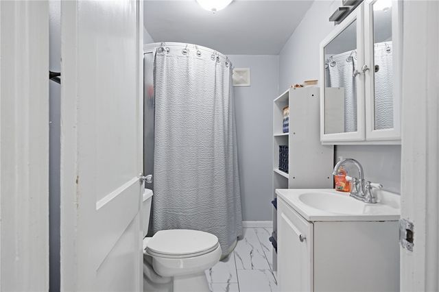 7 Dexter Street, Coventry, RI 02816