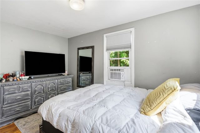 7 Dexter Street, Coventry, RI 02816