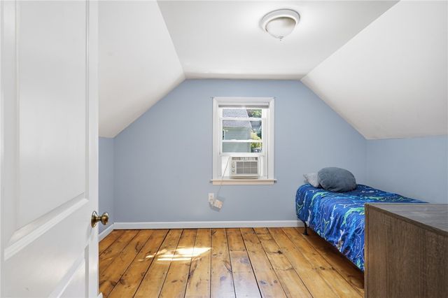 7 Dexter Street, Coventry, RI 02816